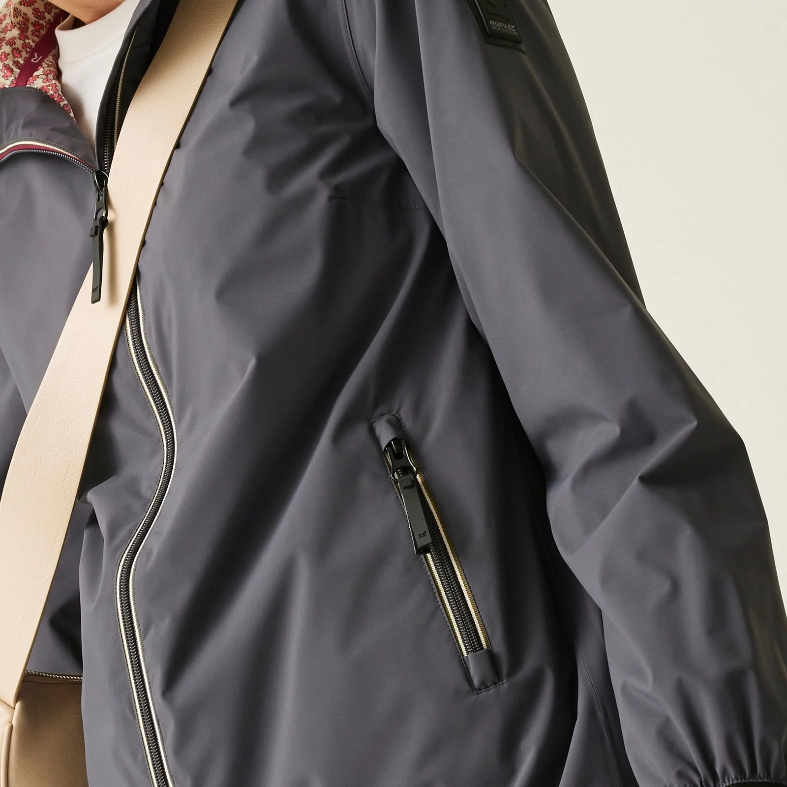 Regatta Womens Lioka Waterproof Jacket - Image 14