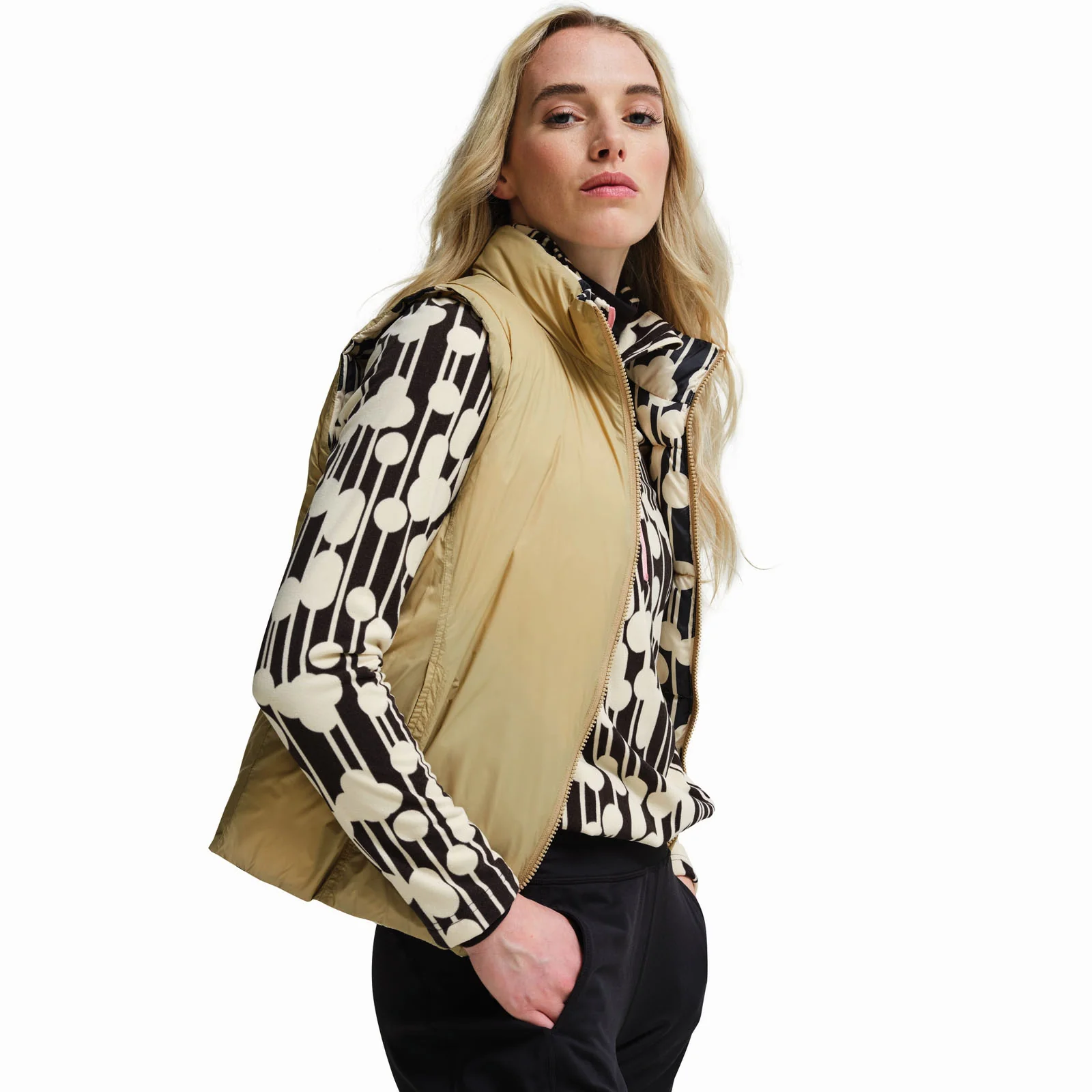 Regatta Womens Orla Kiely Reversible Quilted Gilet - Image 11