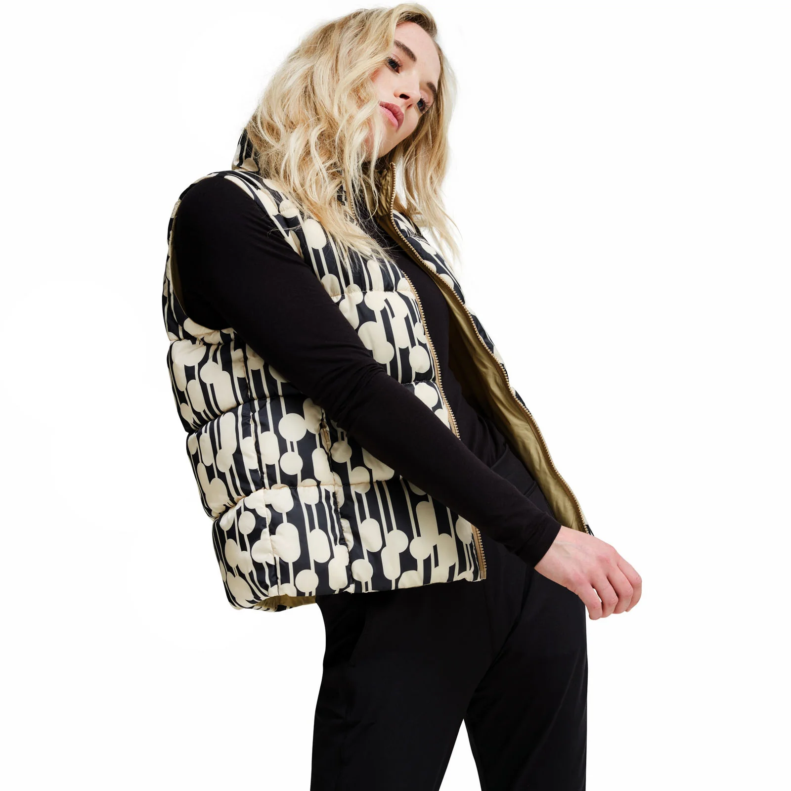 Regatta Womens Orla Kiely Reversible Quilted Gilet - Image 14