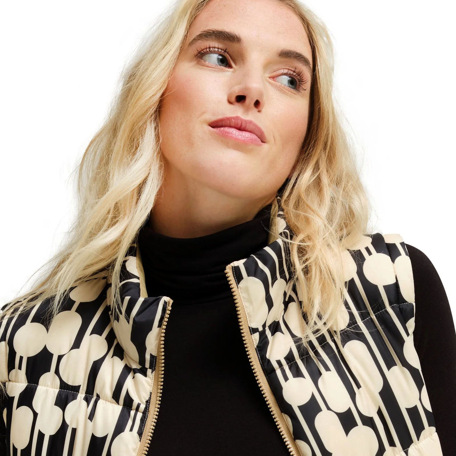 Regatta Womens Orla Kiely Reversible Quilted Gilet - Image 17