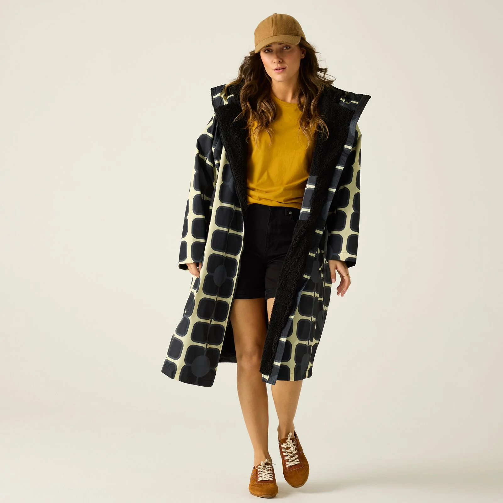 Regatta Womens Orla Kiely Waterproof Fleece Lined Changing Robe - Image 140