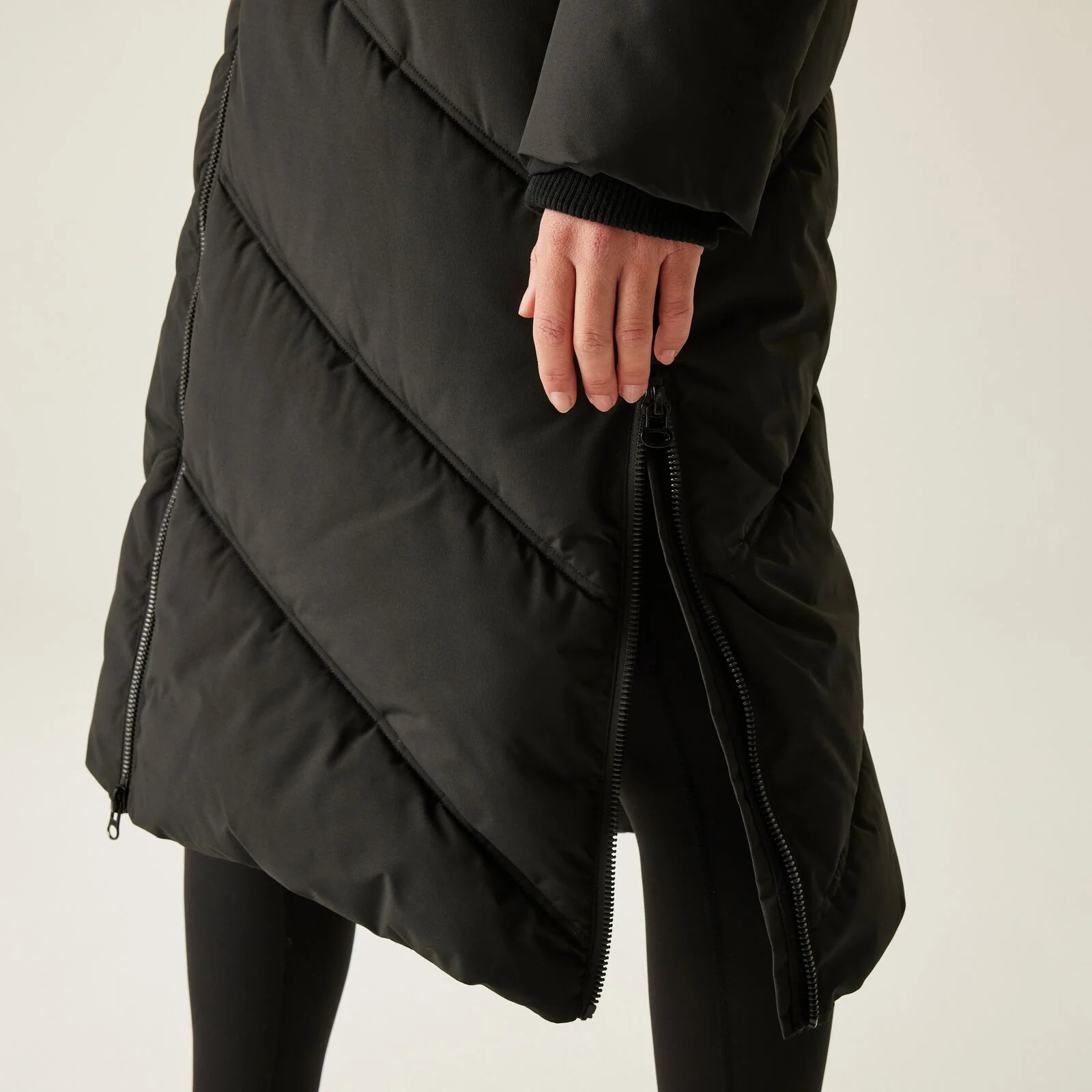 Regatta Womens Ujeane Long Line Padded Jacket - Image 16