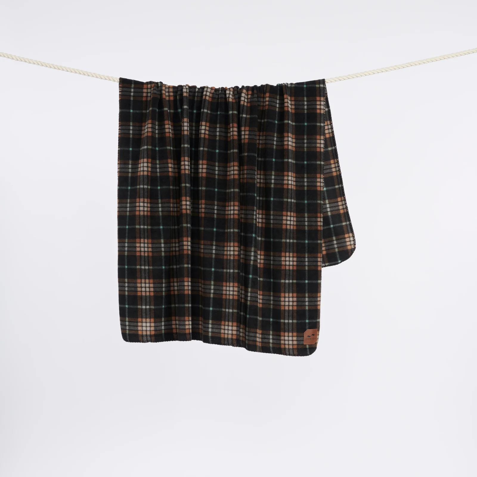 Slowtide Jenson Fleece Blanket - Black - OS - Image 3
