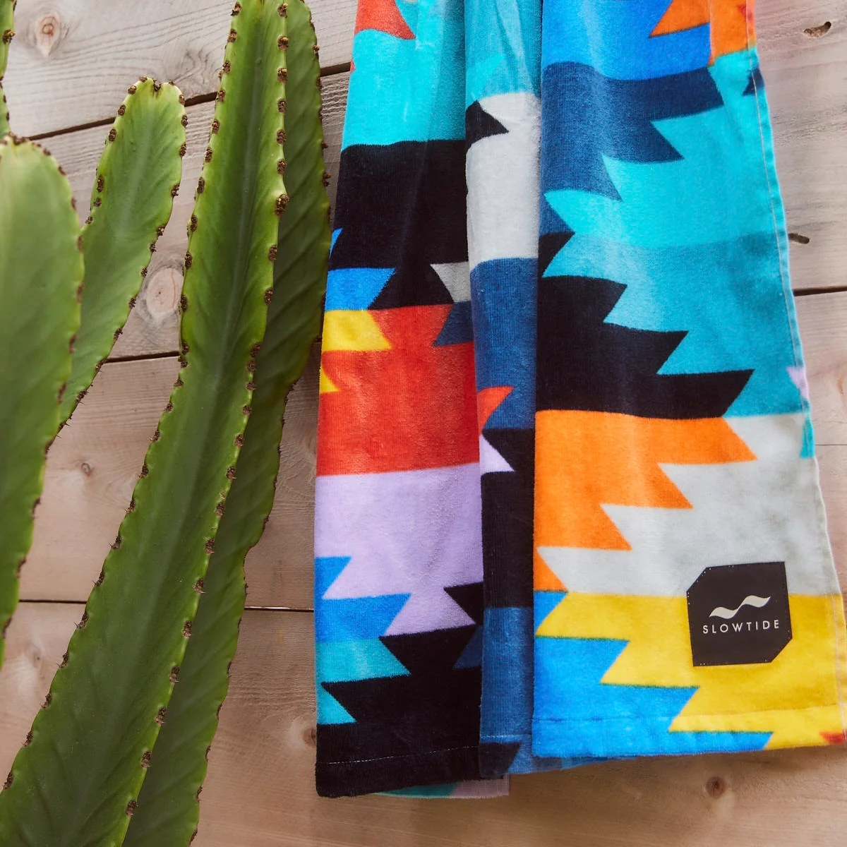 Slowtide Stacked Vibrant Beach Towel - Deep Pacific - Image 3