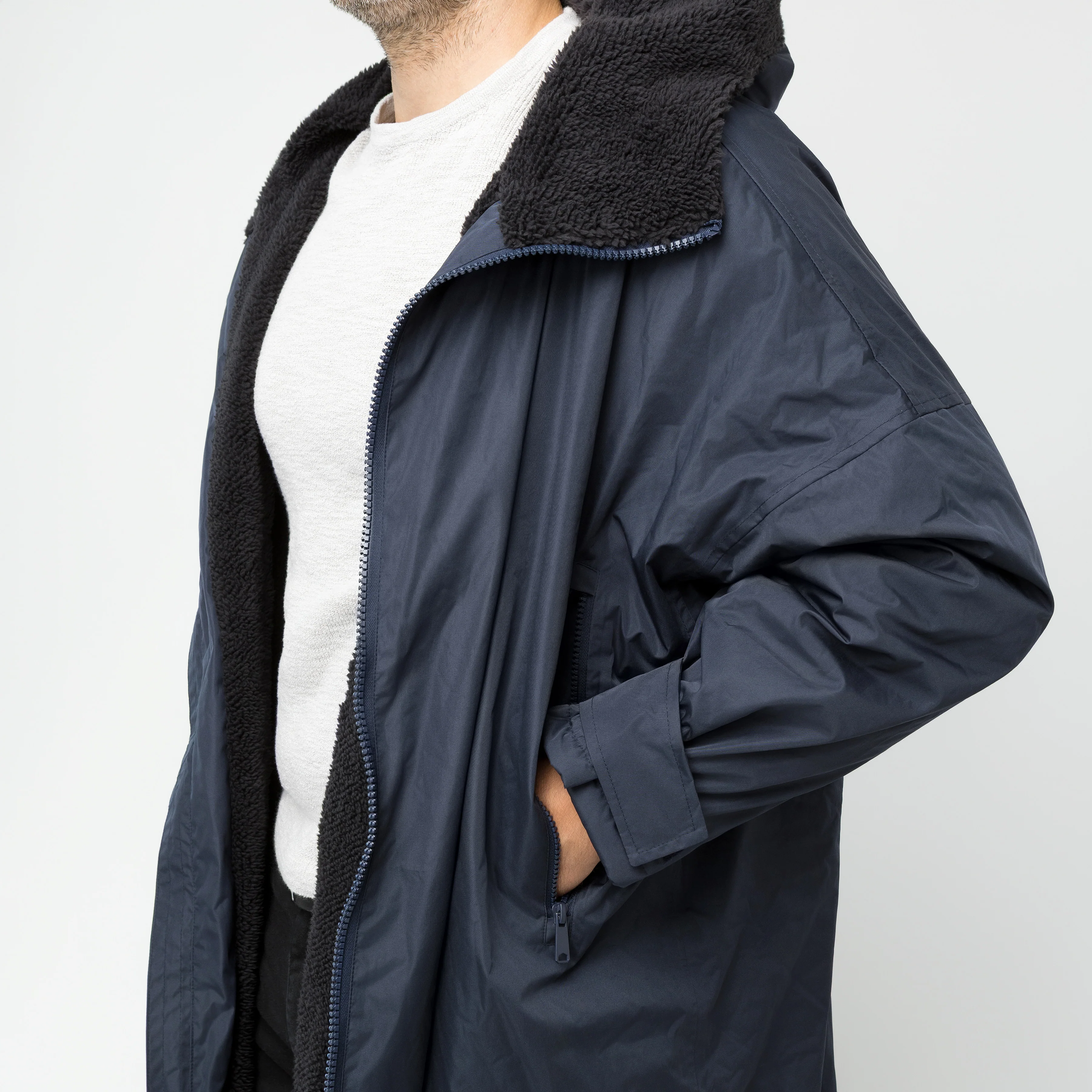 Snuggaroo Waterproof Hooded Changing Robe - Image 23