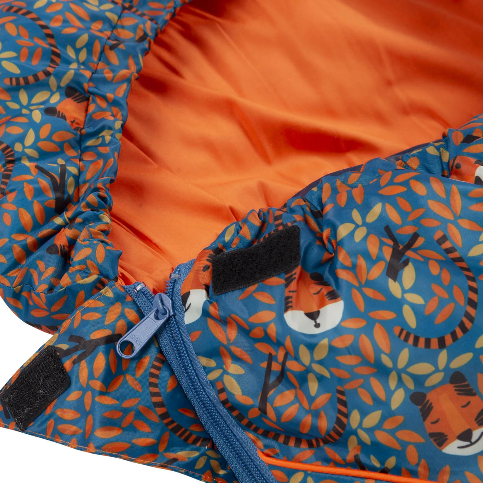 Trespass Kids Bunka 3 Season Camping Sleeping Bag - Image 16
