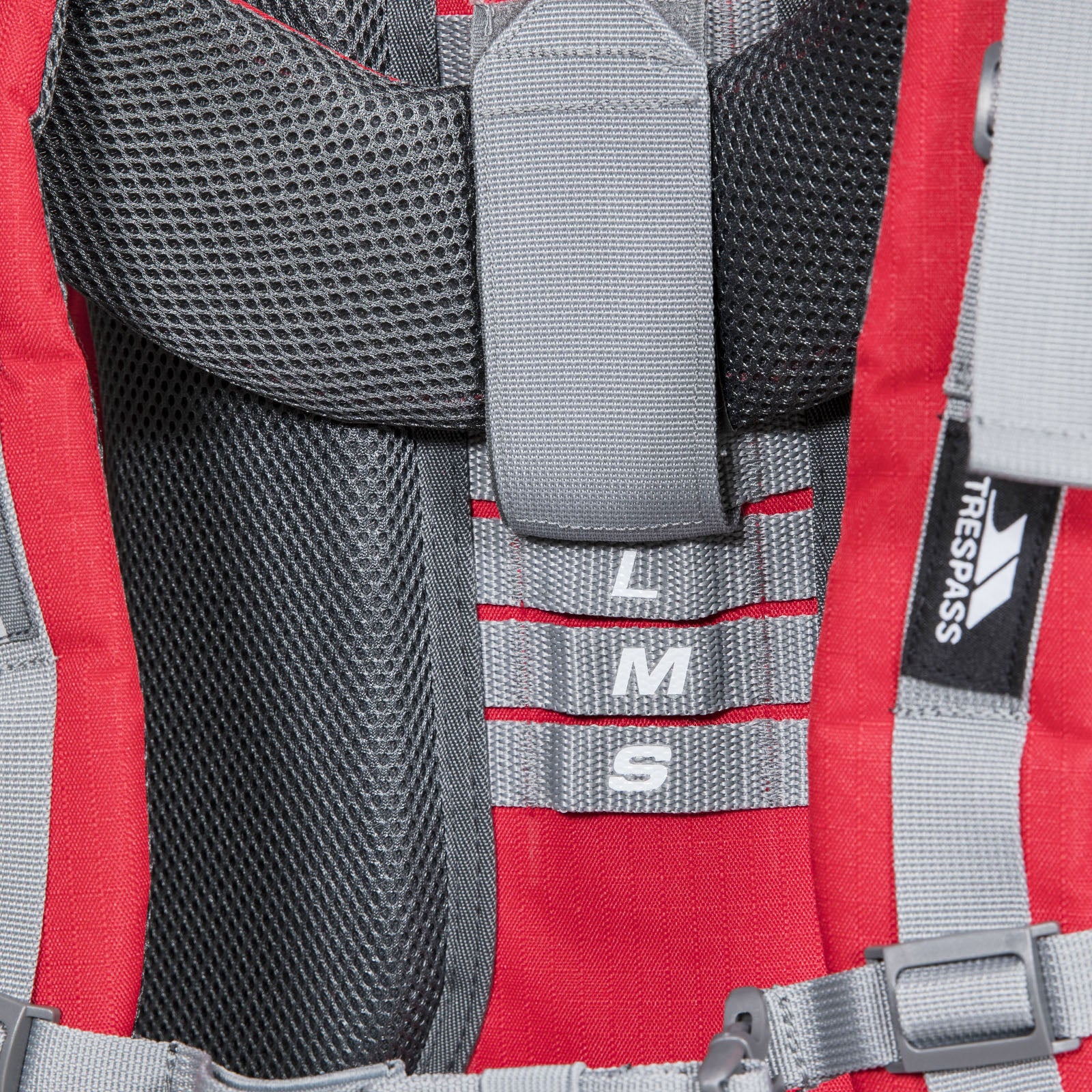 Trespass Trek 66 Waterproof Treking Rucksack - Image 15